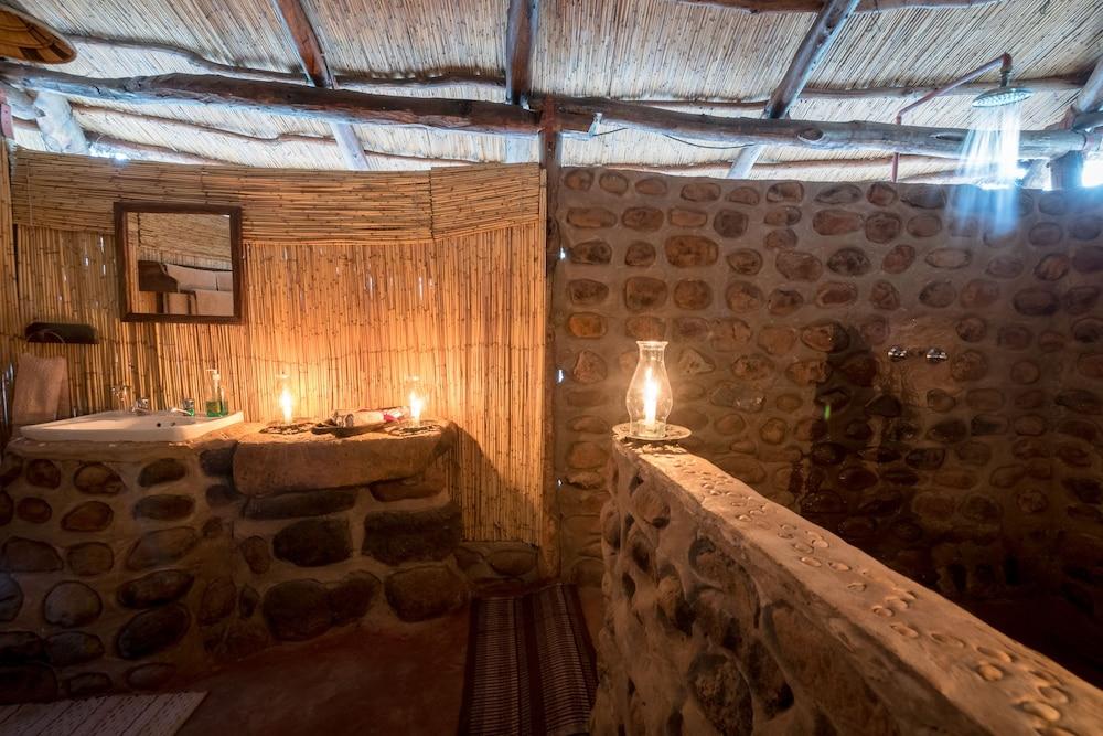 Taita Falcon Lodge Mukuni Bagian luar foto
