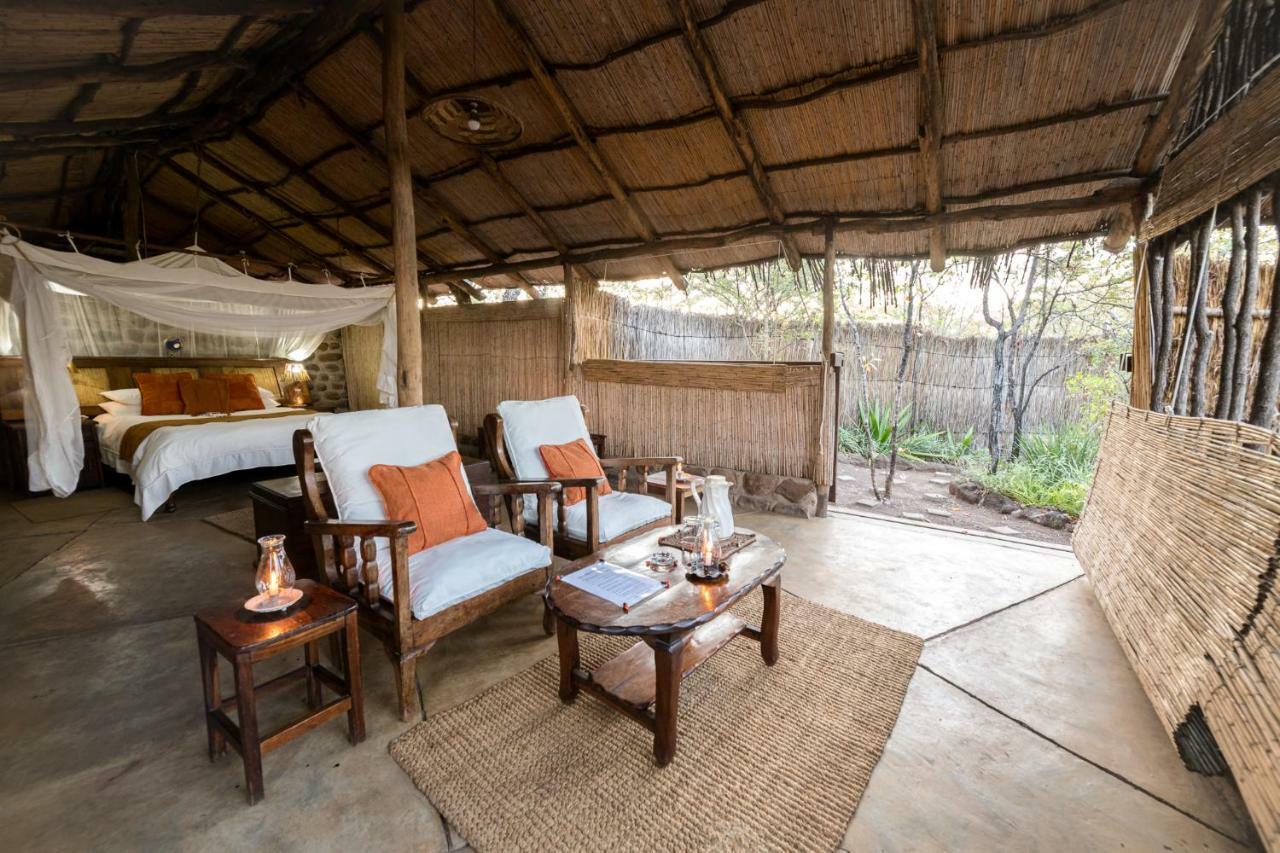 Taita Falcon Lodge Mukuni Bagian luar foto