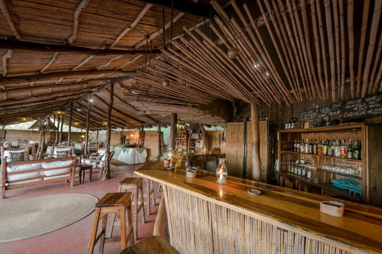Taita Falcon Lodge Mukuni Bagian luar foto